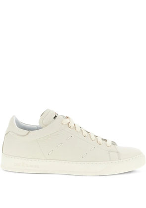 Kiton stitching leather sneakers - Neutrals