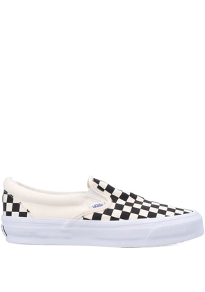 Vans checkerboard sneakers - White