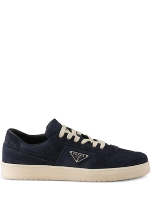Prada Downtown eyelets-detail suede sneakers - Blue