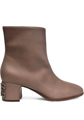 Casadei 50mm logo-plaque boots - Neutrals