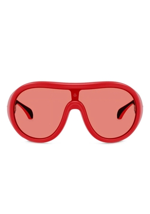 Moncler Eyewear Cloche sunglasses - Red