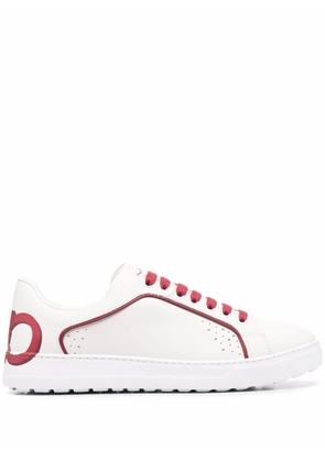 Ferragamo Manhattan Gancini-print sneakers - White