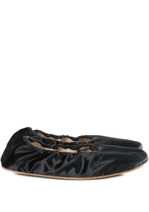 The Row velvet ballet flats - Black