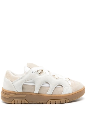 SANTHA Curb panelled leather sneakers - Neutrals