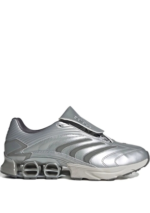 adidas Predator Megaride 'Silver Metallic' sneakers - Grey