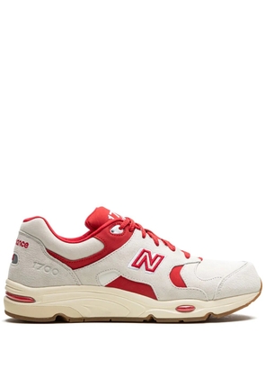 New Balance x Kith 1700 'Kith - White Red' sneakers - Neutrals