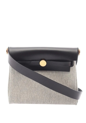 Hermès Pre-Owned 2025 Toile and Vache Mini Herbag Zip crossbody bag - Brown