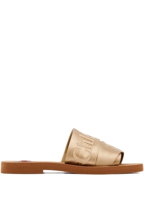 Chloé Woody logo-strap sandals - Gold