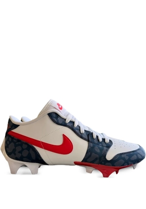 Jordan Jordan I (1) Low logo pattern sneakers - White