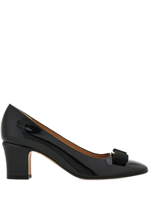 Ferragamo 50mm Vara bow-detail pumps - Black