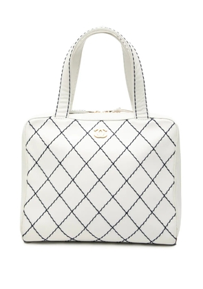 CHANEL Pre-Owned 2000-2002 CC Wild Stitch handbag - White