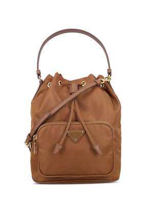 Prada triangle-logo bucket bag - Brown