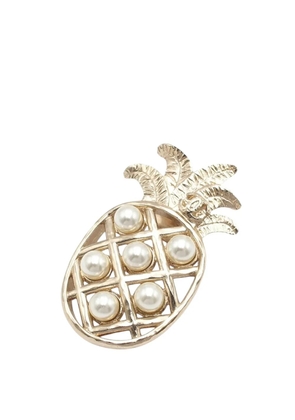 CHANEL Pre-Owned 2017 Gold Plated Faux Pearl Pineapple Pin Brooch costume brooch