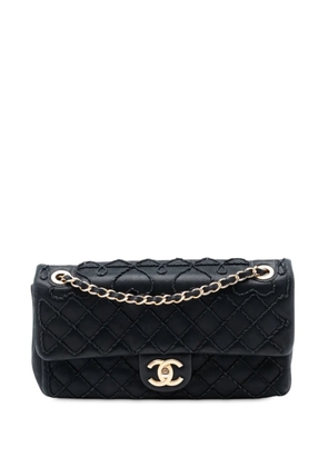 CHANEL Pre-Owned 2016-2017 Calfskin Ultra Stitch Heart Flap shoulder bag - Black
