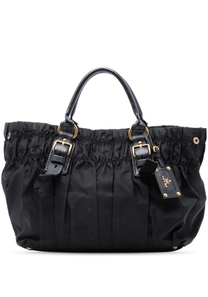 Prada Pre-Owned 2000-2025 Tessuto Gaufre tote bag - Black