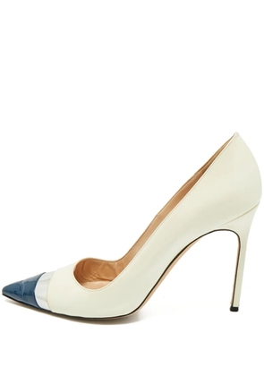 Manolo Blahnik pointed-toe leather heeled pumps - White