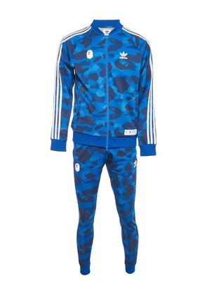 A BATHING APE® x Adidas printed tracksuit - Blue