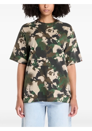 A BATHING APE® camo ape head one point T-shirt - Green