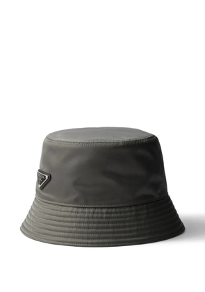 Prada logo-plaque bucket hat - Green