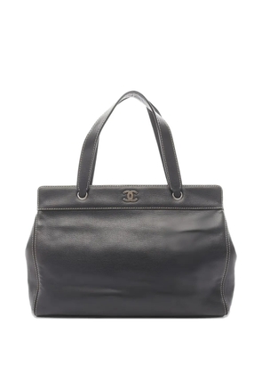 CHANEL Pre-Owned 2000-2002 logo-plaque leather tote bag - Black