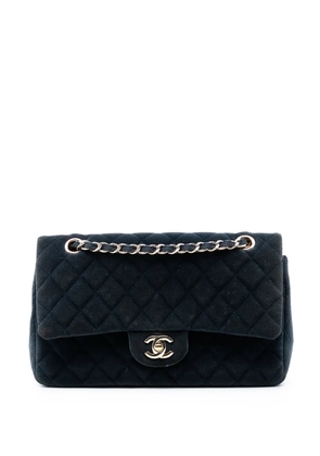 CHANEL Pre-Owned 2016-2017 Medium Classic Velvet Double Flap shoulder bag - Blue