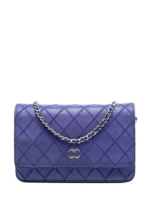 CHANEL Pre-Owned 2014 CC Quilted Calfskin Fancy Wallet On Chain crossbody bag - Blue