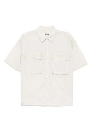 izzue logo-embroidered shirt - Neutrals