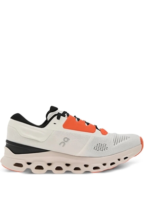 On Running Cloudstratus sneakers - White