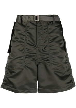 sacai buckle-fastened tailored shorts - Green