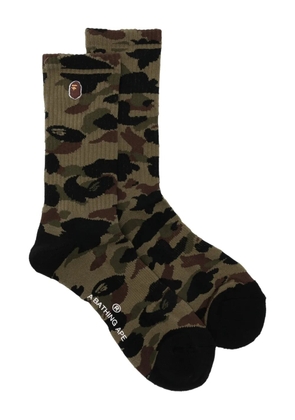 A BATHING APE® camouflage ape-head socks - Green