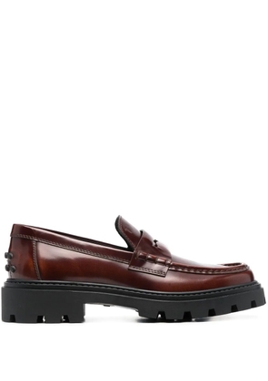 Tod's spike-stud embellished loafers - Brown