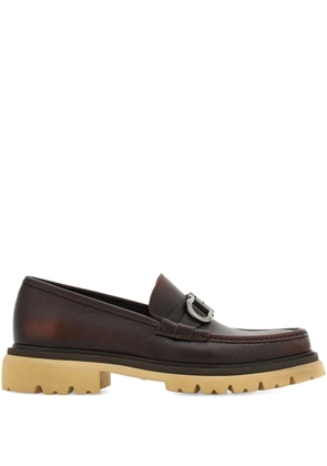 Ferragamo Gancini saddle loafers - Brown