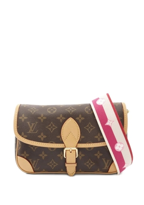 Louis Vuitton Pre-Owned 2021 Diane monogram shoulder bag - Brown
