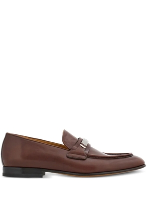 Ferragamo logo-engraved leather loafers - Brown