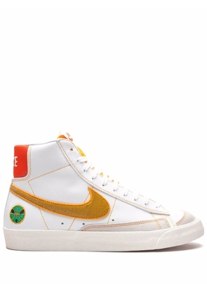 Nike Blazer Mid '77 Vintage 'Rayguns' sneakers - White