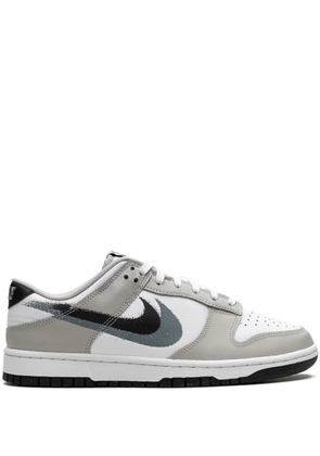 Nike Dunk Low 'Stencil Swoosh' sneakers - White