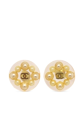 CHANEL Pre-Owned 1990-2000s CC faux-pearl stud earrings - Gold