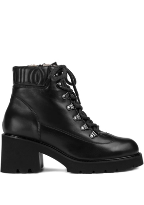 Doucal's lace-up leather ankle boots - Black