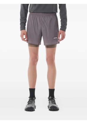 Satisfy TechSilk 5' shorts - Grey