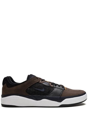 Nike SB Ishod Wair Premium sneakers - Brown
