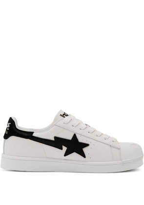 A BATHING APE® star-embellishment sneakers - White