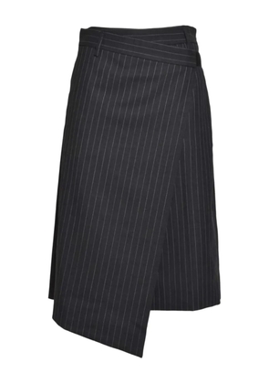 True Royal pinstripe-pattern shorts - Black