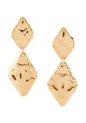 CHANEL Pre-Owned 1994 CC drop earrings - Gold