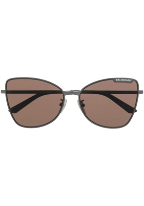 Balenciaga Eyewear cat-eye frame sunglasses - Black