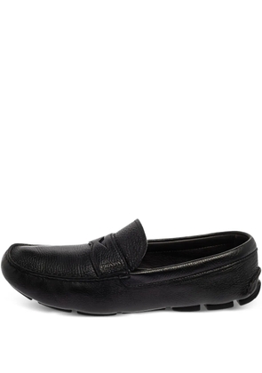 Prada Pre-Owned leather loafers - Black
