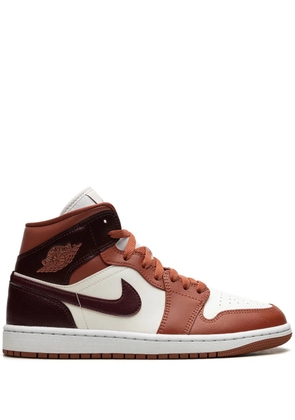 Jordan Air Jordan 1 Mid 'Sky J Orange' sneakers - Brown