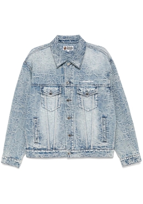 A BATHING APE® logo-embroidered denim jacket - Blue