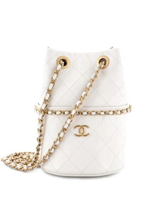CHANEL Pre-Owned Nauticoco Quilted Shiny Lambskin Mini bucket bag - White