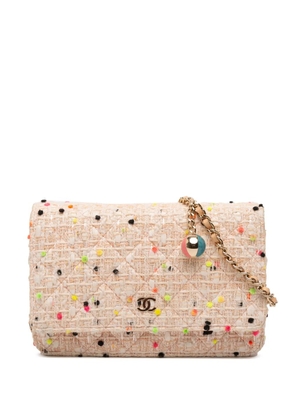 CHANEL Pre-Owned 2019 Quilted Tweed Candy Cotton and Beach Ball Wallet On Chain crossbody bag - Brown
