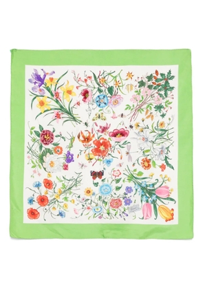 Gucci Pre-Owned x Vittorino Accornero 1970s Giardini di Seta scar - White